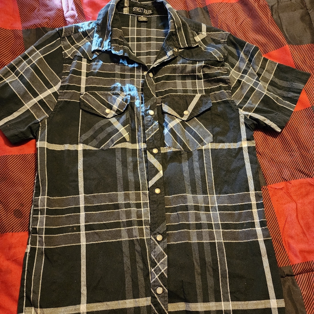 MENS WESTERN OR DRESS SHIRT
